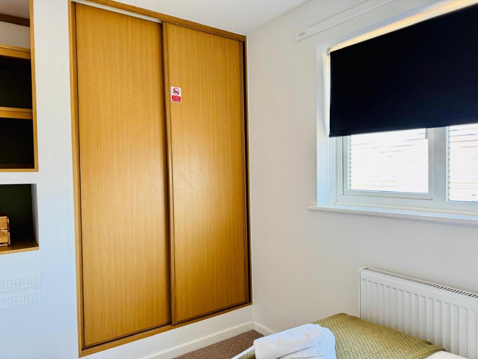 2 Bed House, Sleeps 6, Dog Friendly, Close To A14 M11, With Garden & Parking Long Stay Work Contractor Leisure, Jade CBG Dış mekan fotoğraf