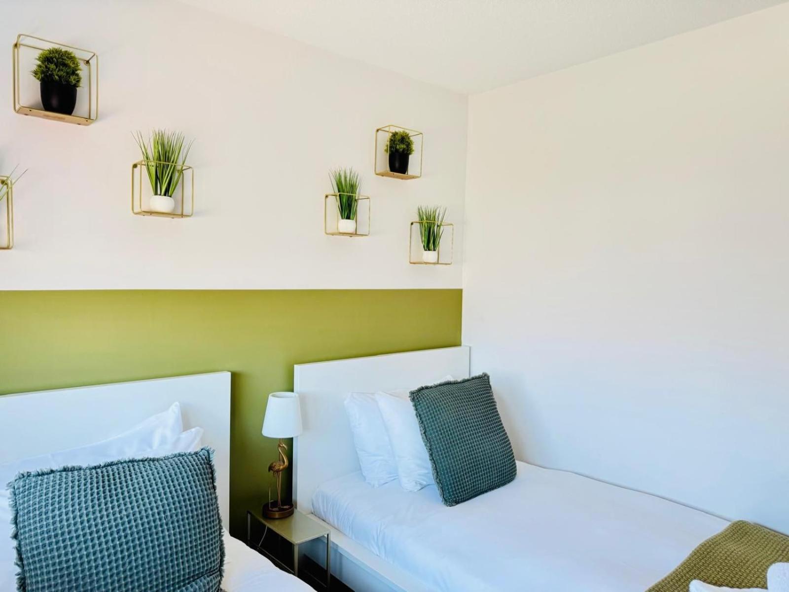 2 Bed House, Sleeps 6, Dog Friendly, Close To A14 M11, With Garden & Parking Long Stay Work Contractor Leisure, Jade CBG Dış mekan fotoğraf